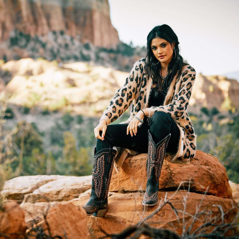 RJ66P2087 botte western casanova Ariat chaussure brooklyn noir femmes