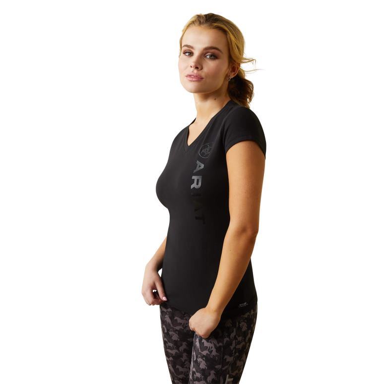 RJ66P2848 t-shirt à logo vertical Ariat hauts noir femmes