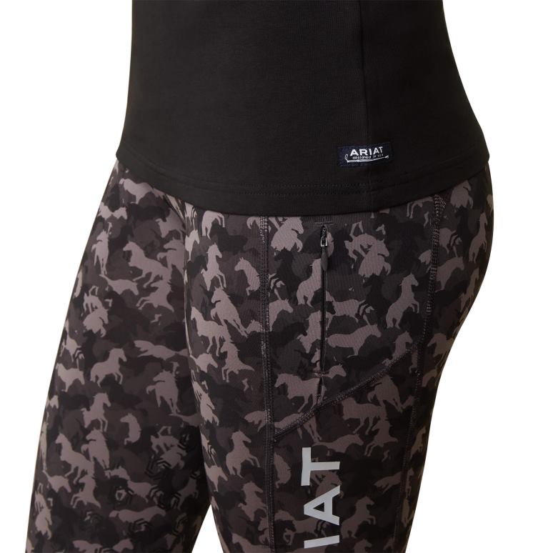 RJ66P2848 t-shirt à logo vertical Ariat hauts noir femmes