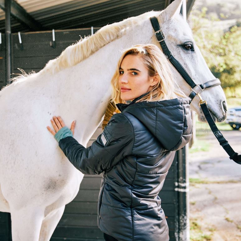 RJ66P3593 veste harmonie Ariat hauts noir femmes