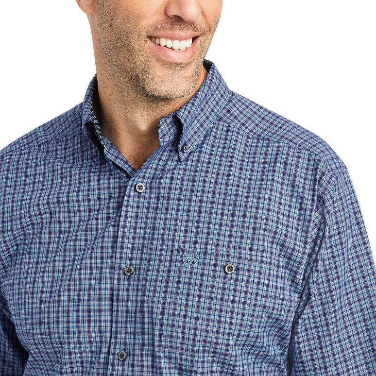 RJ66P1281 chemise coupe classique stretch révérence implacable Ariat hauts voile de minuit Hommes