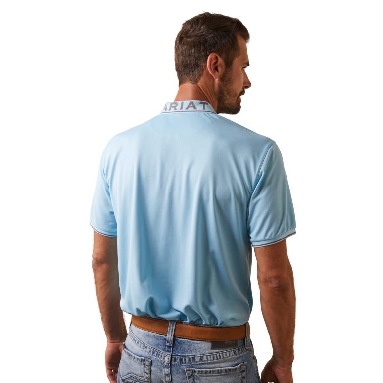 RJ66P828 polo ajusté à logo Ariat hauts bleu ciel Hommes