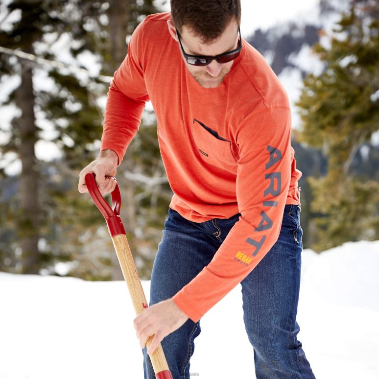 RJ66P897 logo d'ouvrier de barres d'armature Ariat hauts feu volcanique Hommes