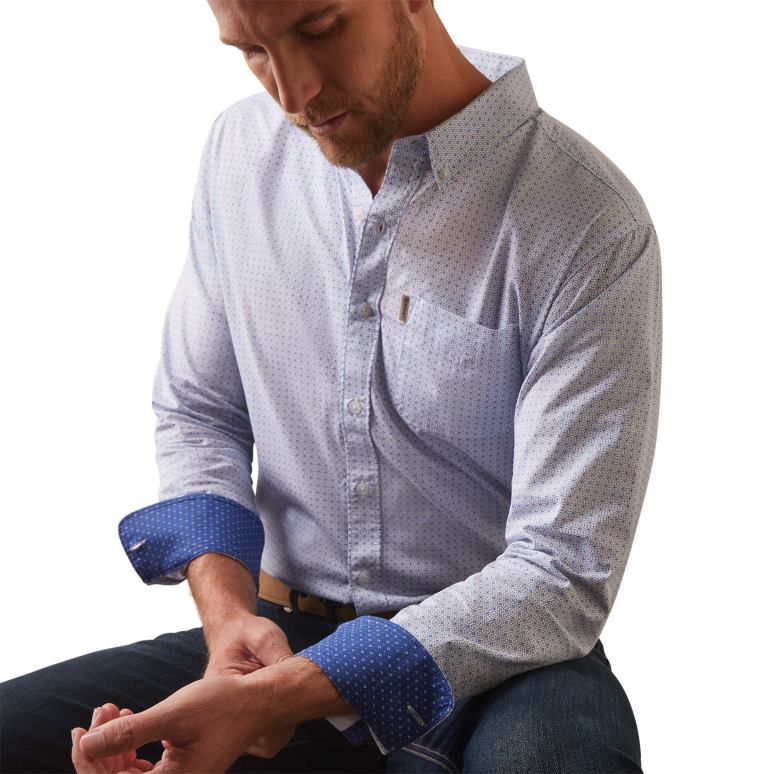 RJ66P967 chemise coupe moderne stretch médaillon Ariat hauts blanc Hommes