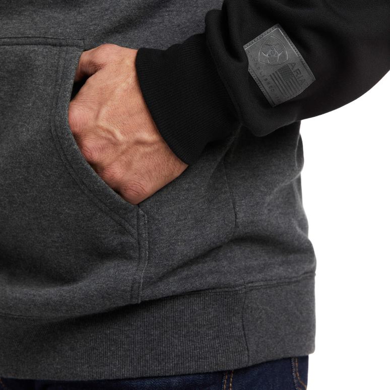 RJ66P1478 sweat à capuche relevé Ariat hauts chenille noir Hommes