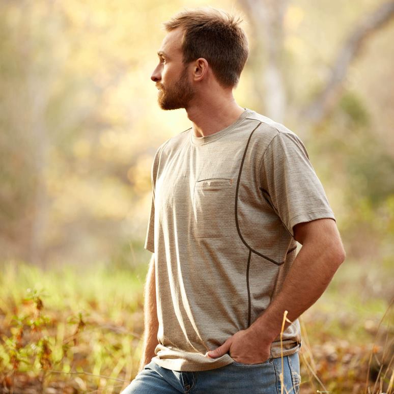 RJ66P684 t-shirt coupe athlétique évolution des barres d'armature Ariat hauts bringé Hommes