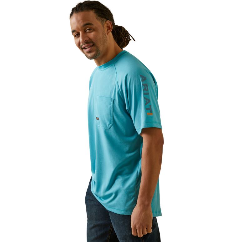 RJ66P744 t-shirt de chasseur de chaleur de barres d'armature Ariat hauts bleu maui Hommes